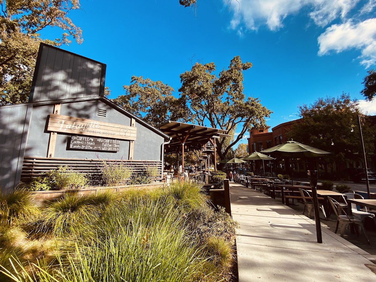 Lafayette Public House-4
